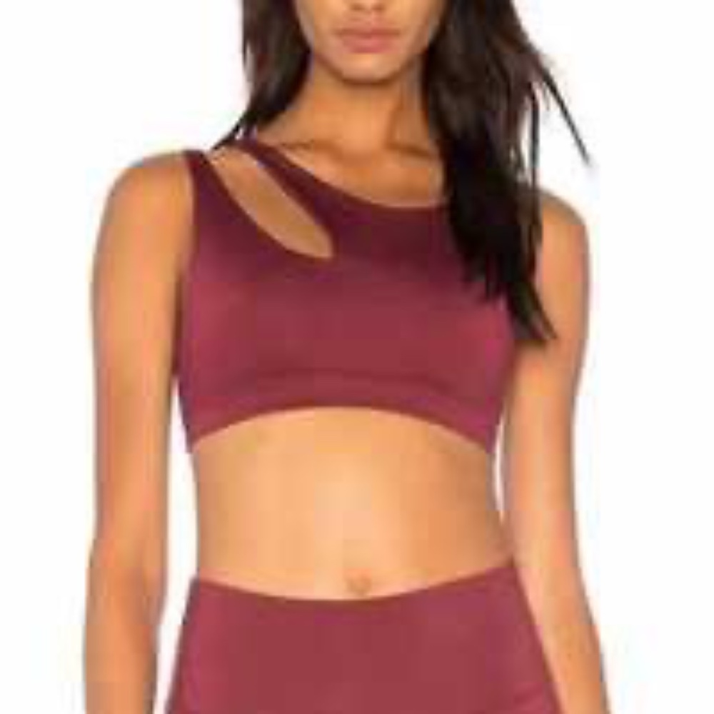 ALO Yoga Peak Sports Bra for Sale